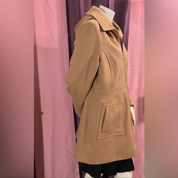 Micheal Kors Wool Blend Coat - Picture 7 of 8